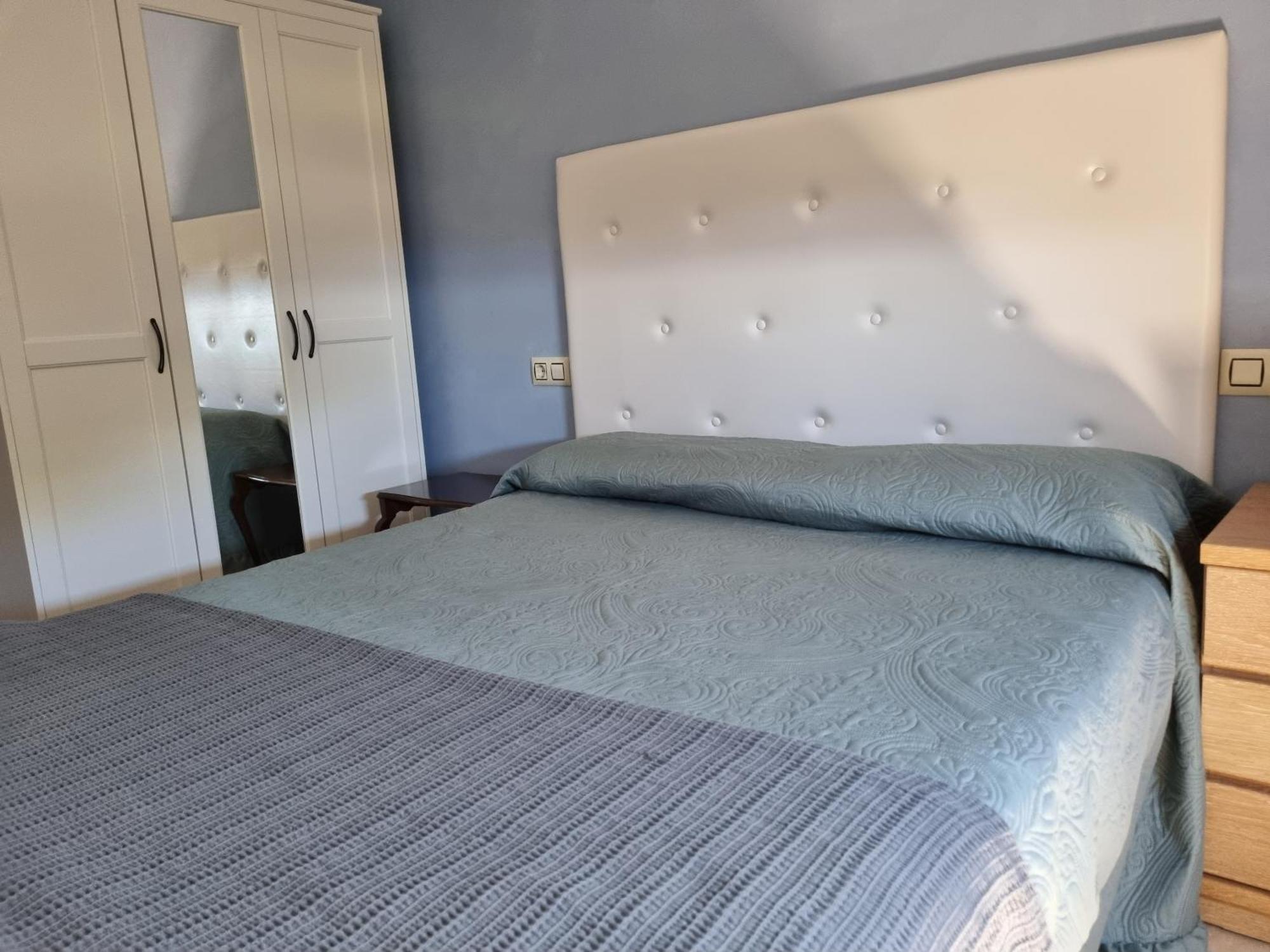 Alojamiento Casa Carlota Villadesuso Esterno foto
